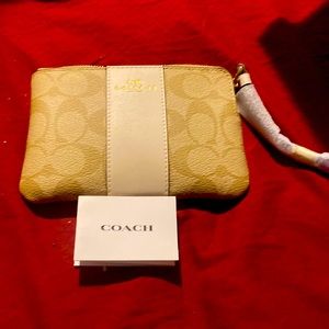New coach wristlet wallet